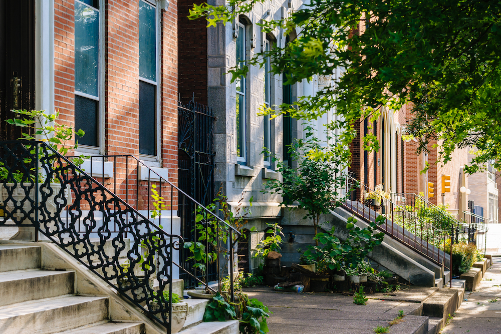 philadelphia row houses